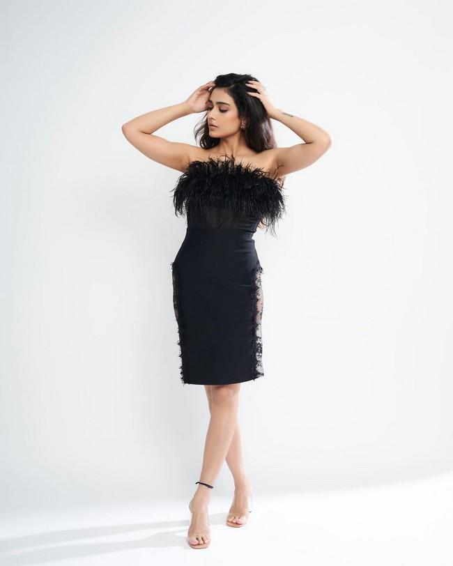 Aakanksha Singh 2