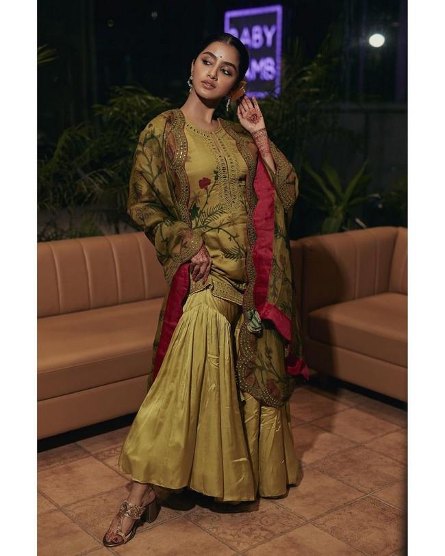 Anupama Parameswaran 2