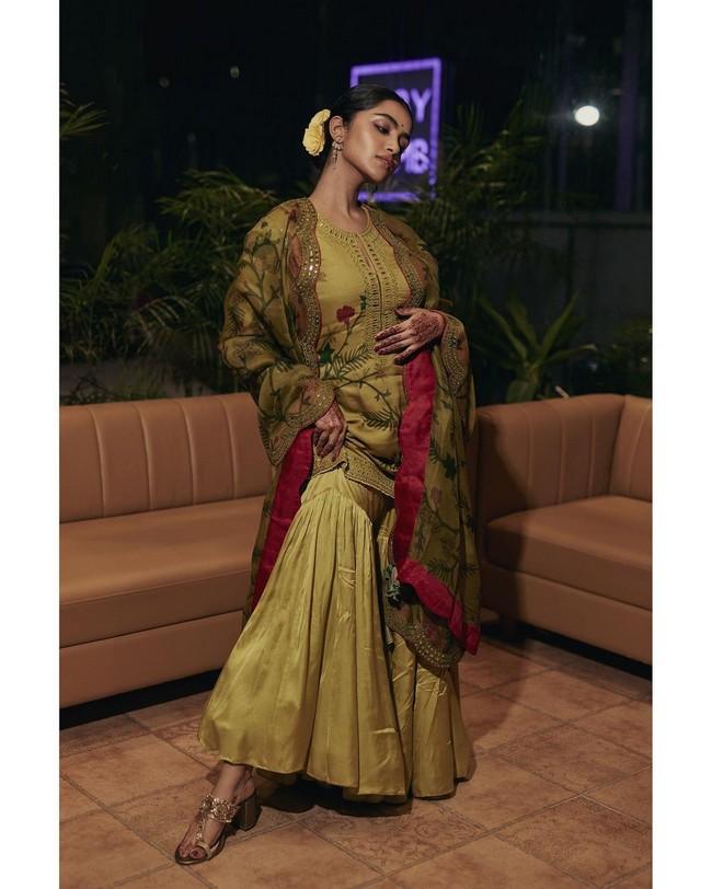 Anupama Parameswaran 4
