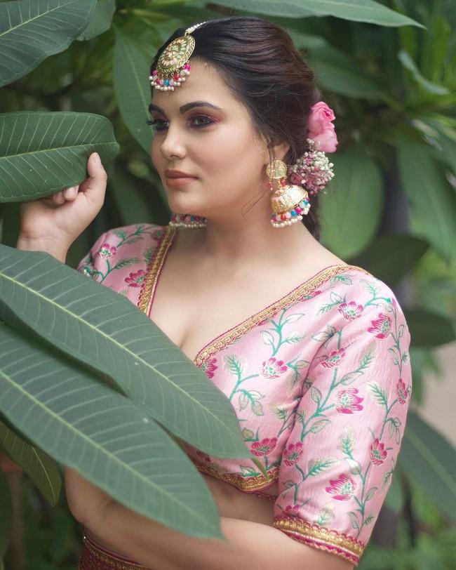 Anupma Agnihotri 5