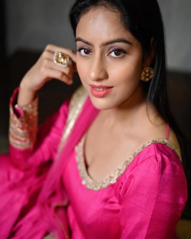 Deepika Singh Goyal 9