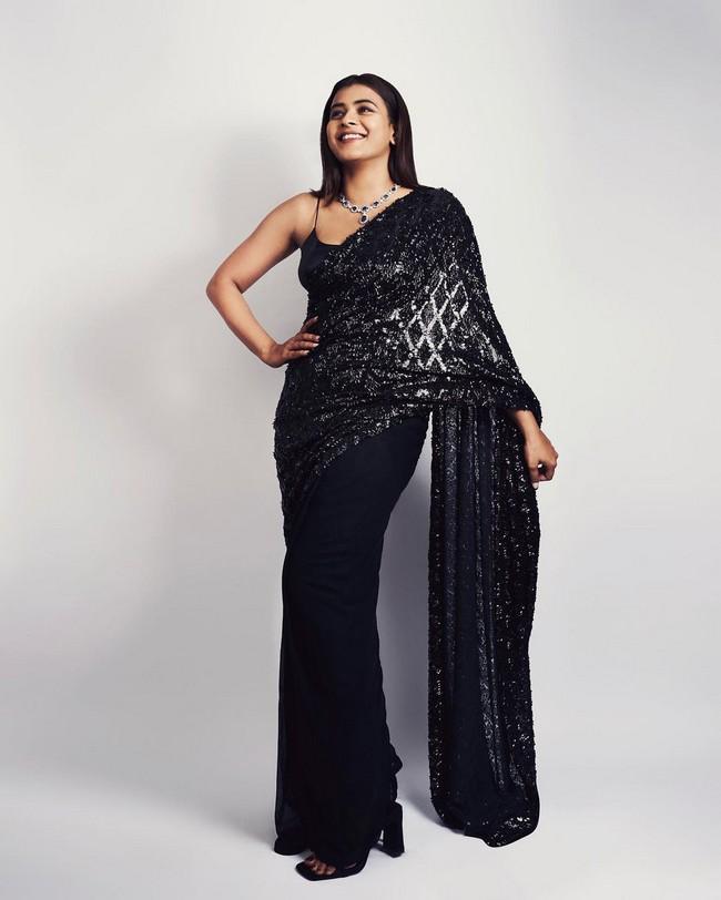 Hebah Patel 2