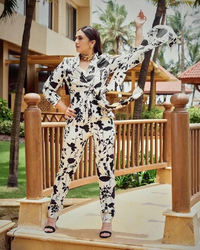 Huma Qureshi 11
