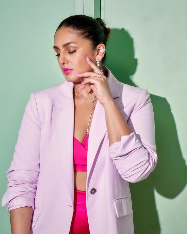 Huma Qureshi 7