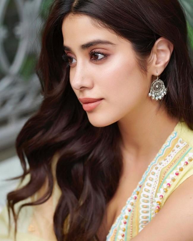 Janhvi Kapoor 10