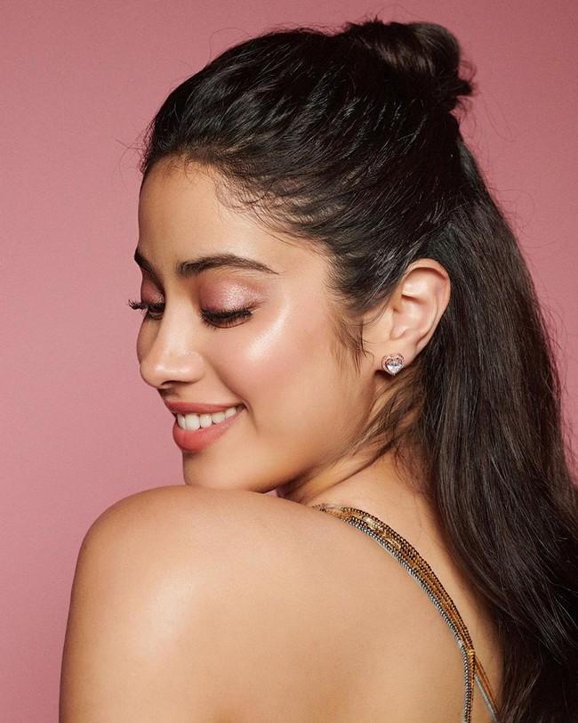Janhvi Kapoor 3