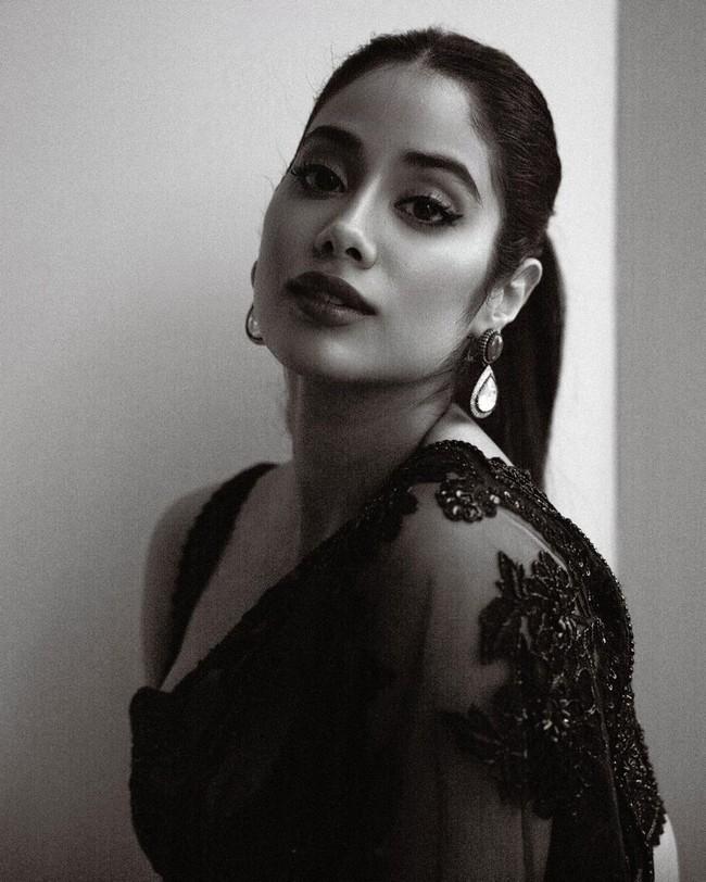 Janhvi Kapoor 2
