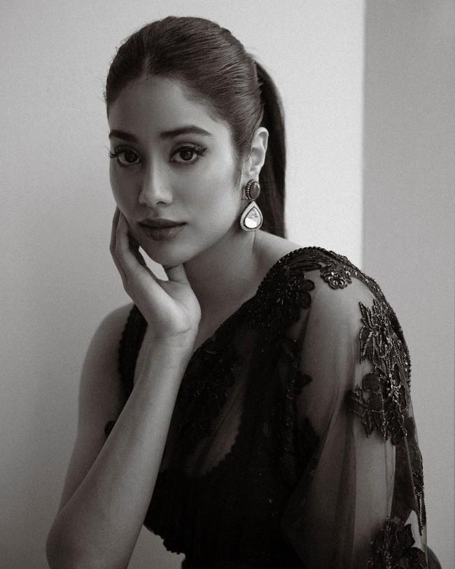 Janhvi Kapoor 7