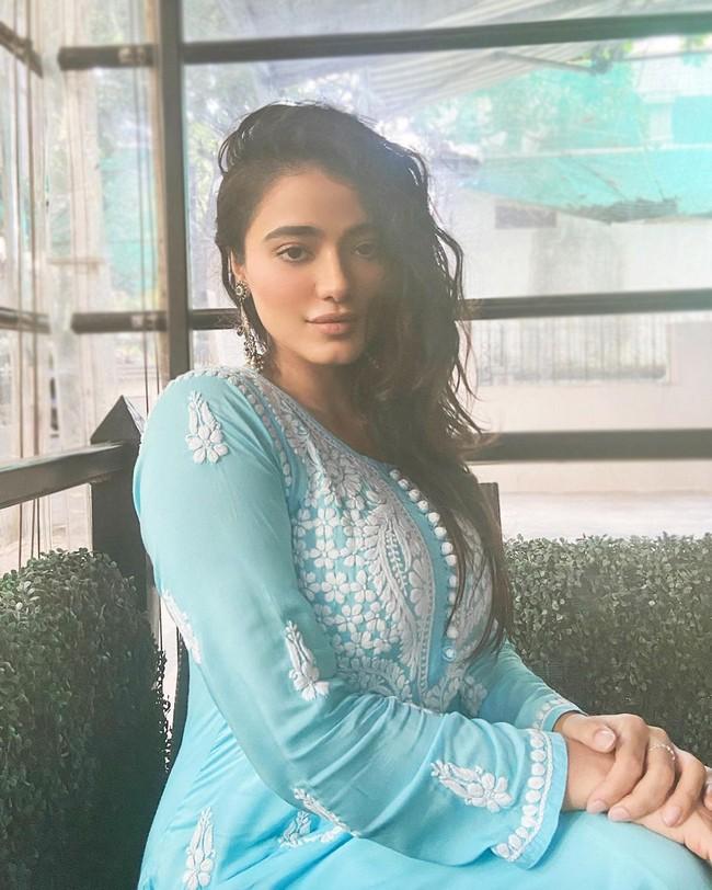 Ketika Sharma 6