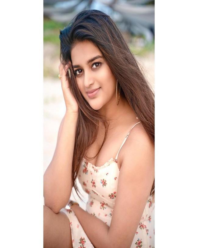 Nidhhi Agerwal 9