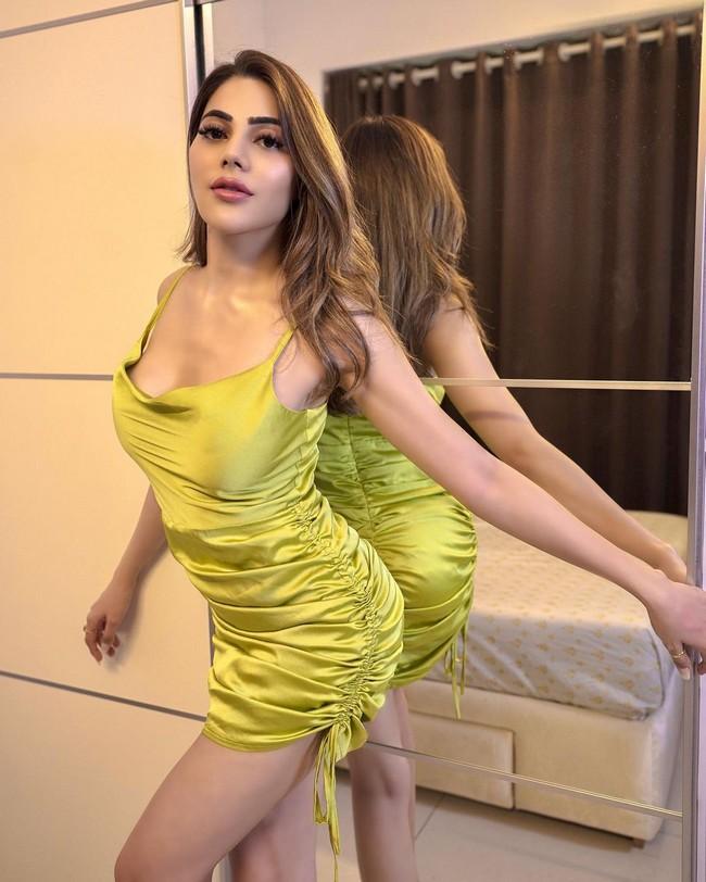 Nikki Tamboli 8