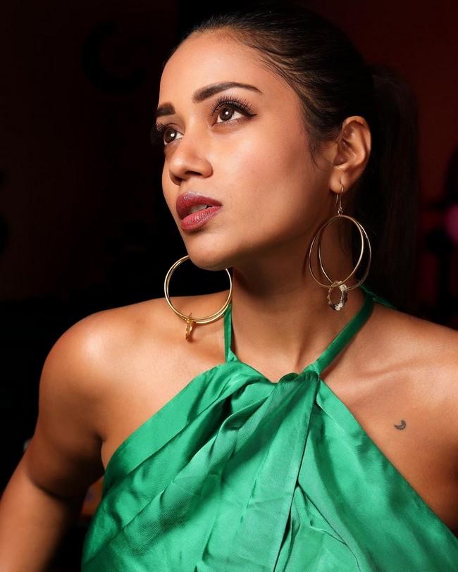 Nivetha Pethuraj 7