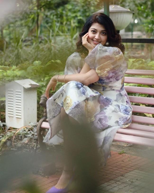 Pranitha Subhash 11