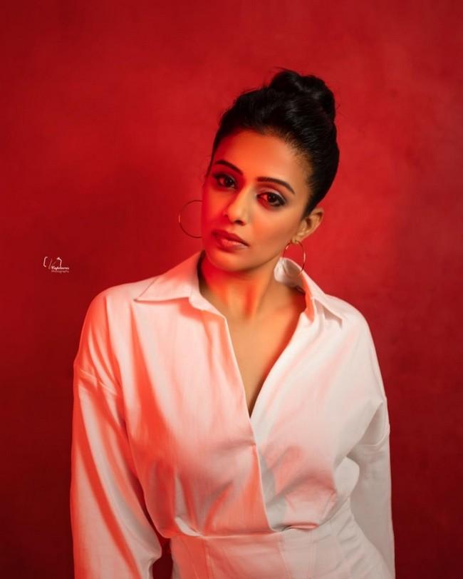 Priya Mani 11
