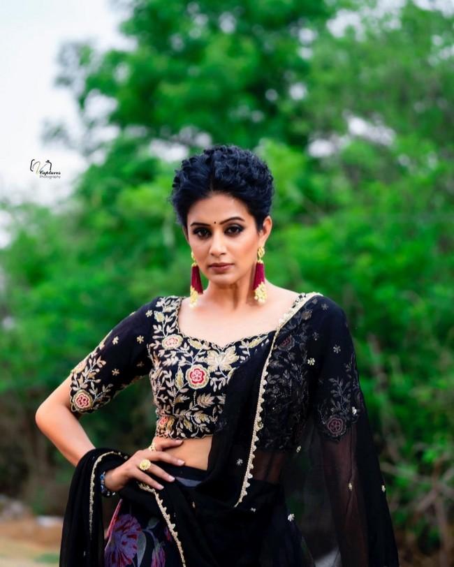 Priya Mani 3