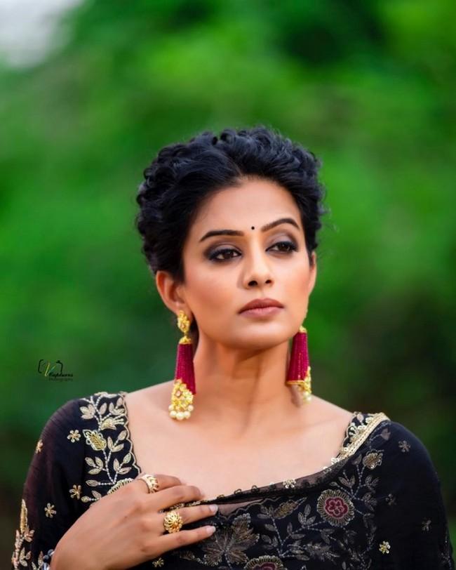 Priya Mani 6