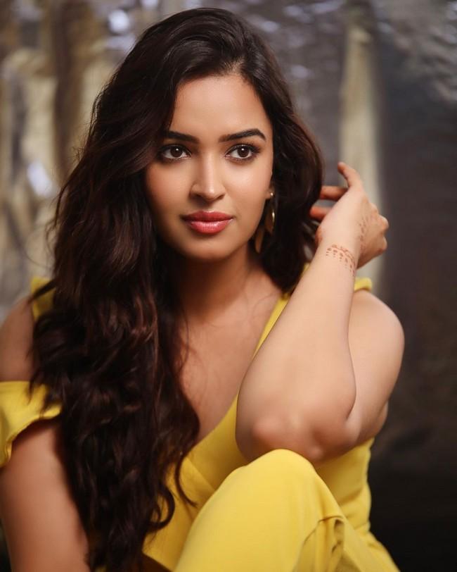 Pujita Ponnada 10