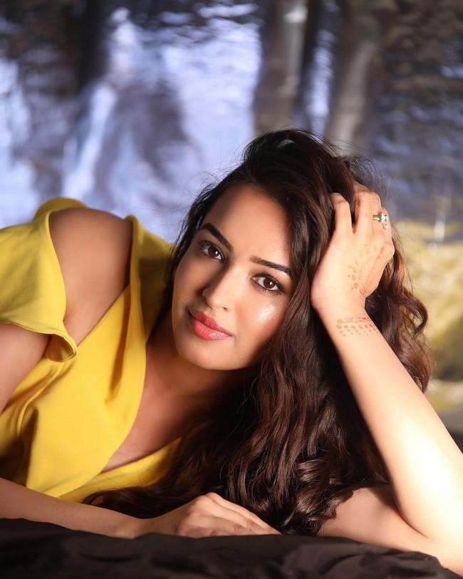 Pujita Ponnada 5