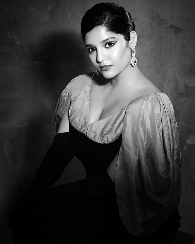 Ritika Singh 9