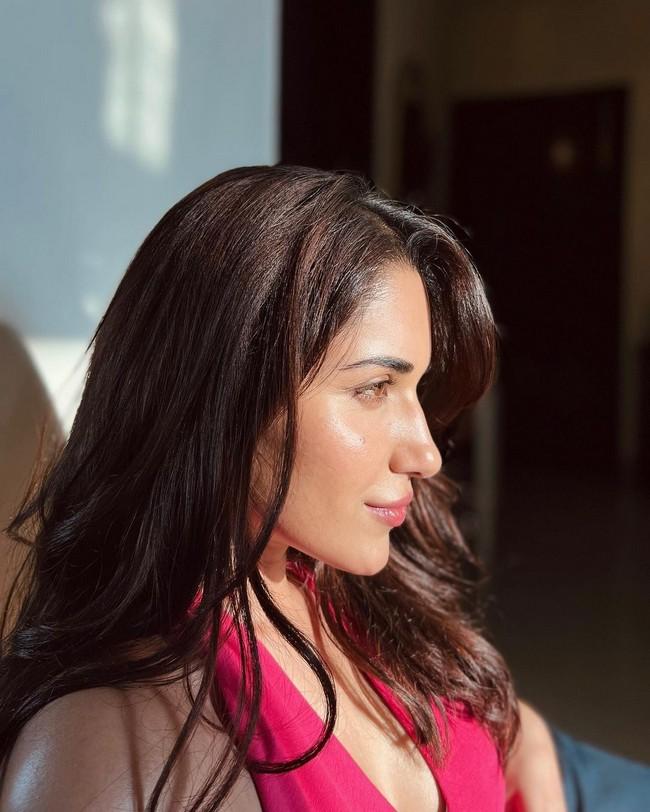 Ruhani Sharma 10