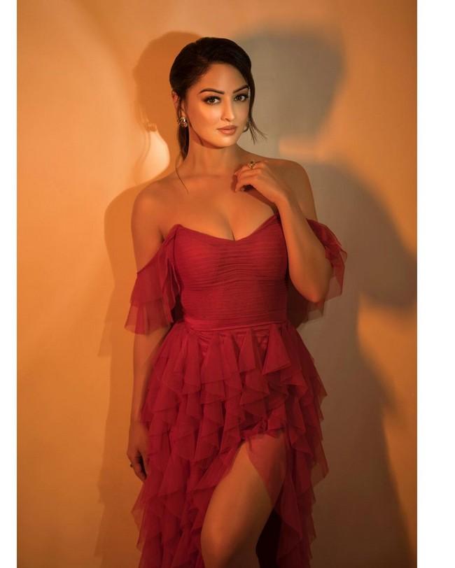 Sandeepa Dhar 4