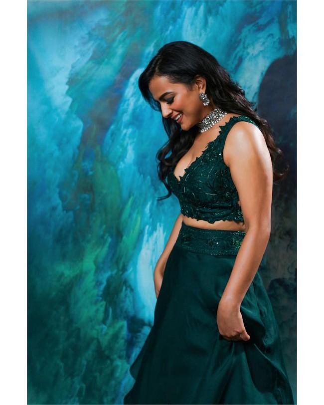 Shraddha Srinath 4