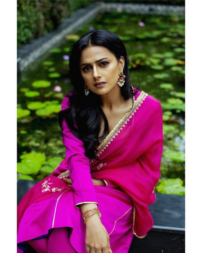 Shraddha Srinath 6