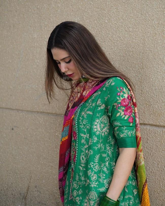 Sonam Bajwa 4