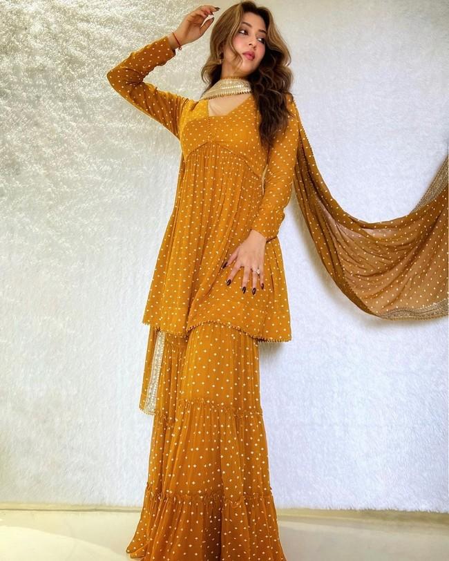 Sonarika Bhadoria 3
