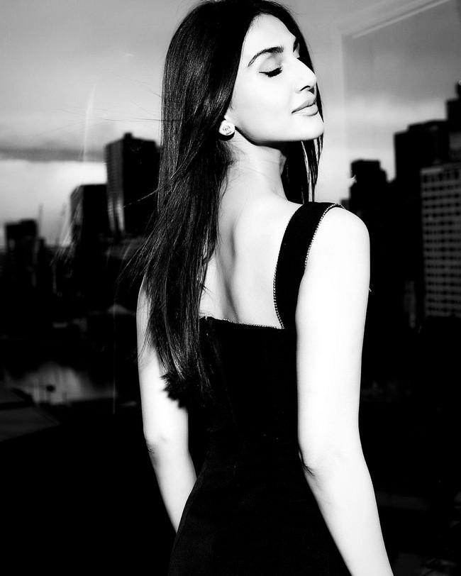 Vaani Kapoor 8