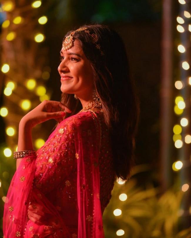 Vani Bhojan 8