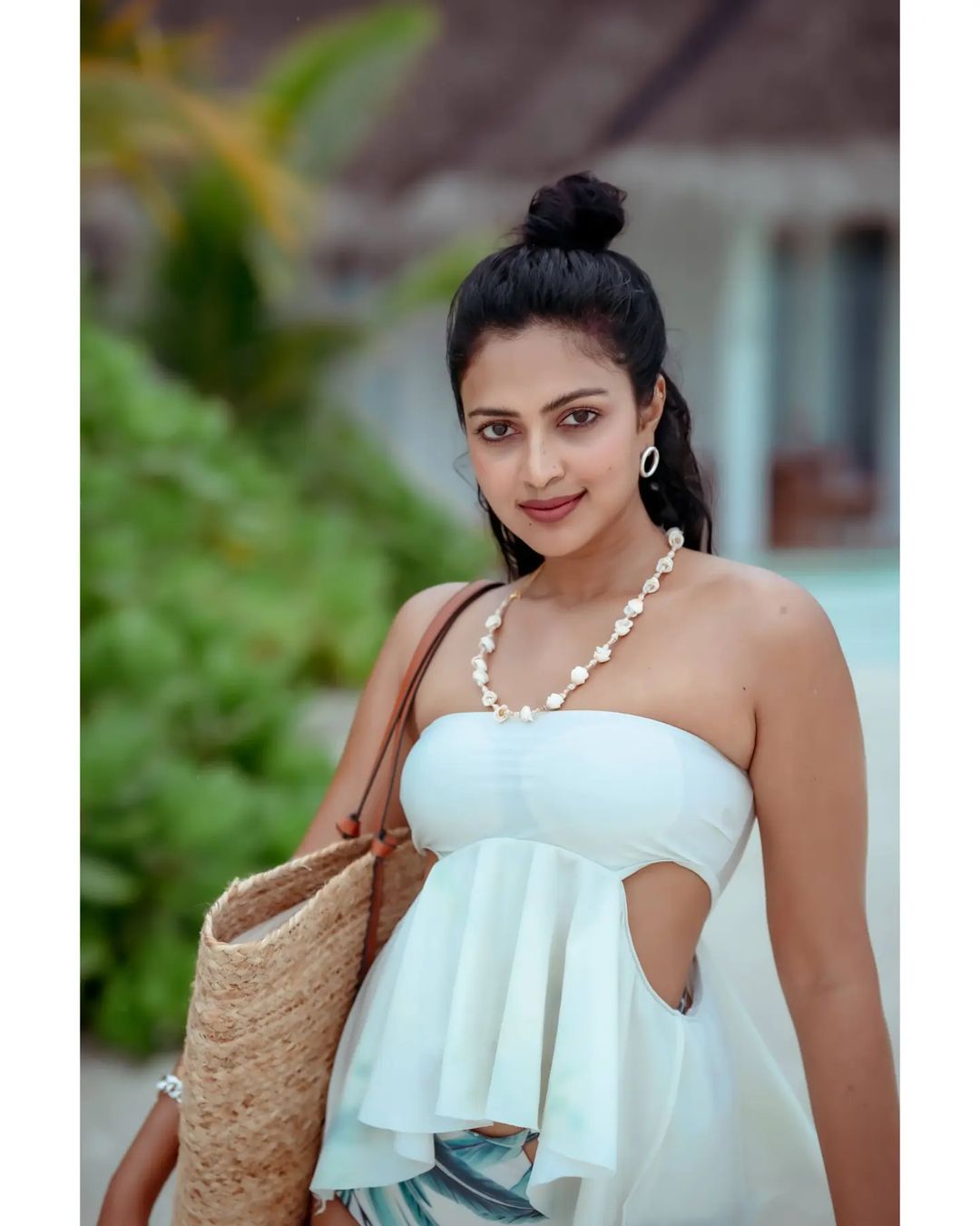 Amala Paul (9)