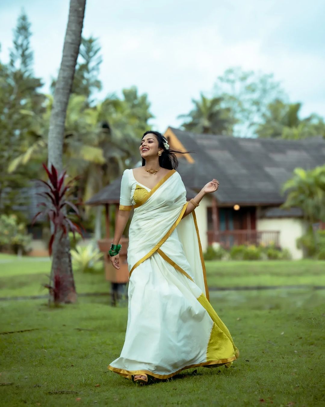 Amala Paul (13)