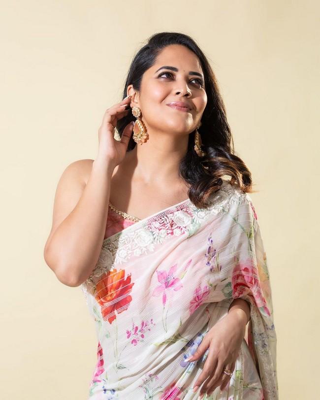 Anasuya 13