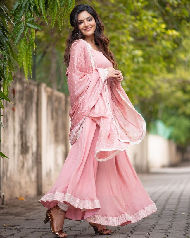Athulyaa Ravi 6