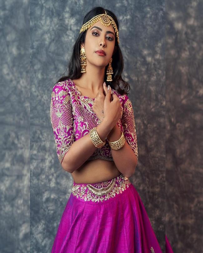 Avika Gor 5