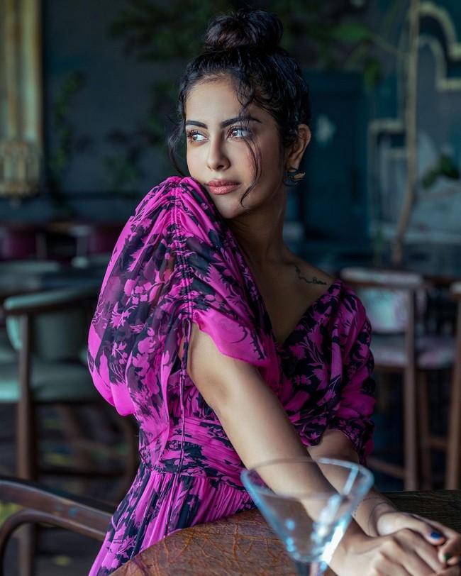 Avika Gor 9