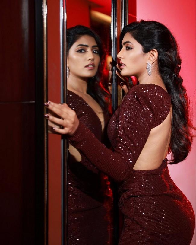 Eesha Rebba 5