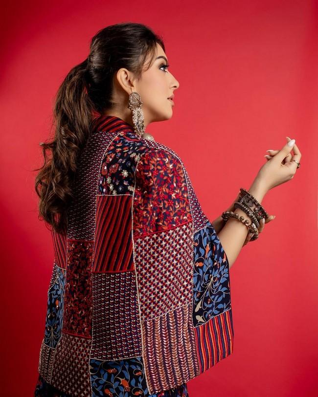Hansika Motwani 3