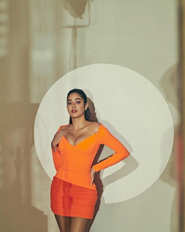 Janhvi Kapoor 16