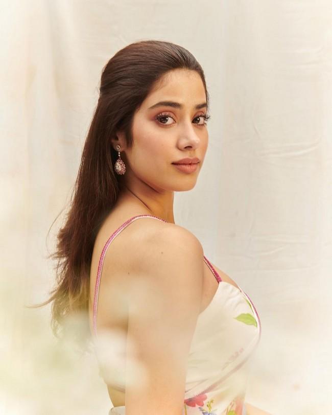 Janhvi Kapoor 6