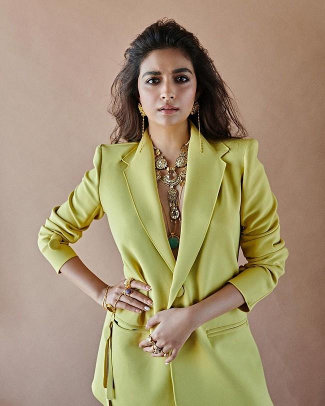 Keerthy Suresh 9