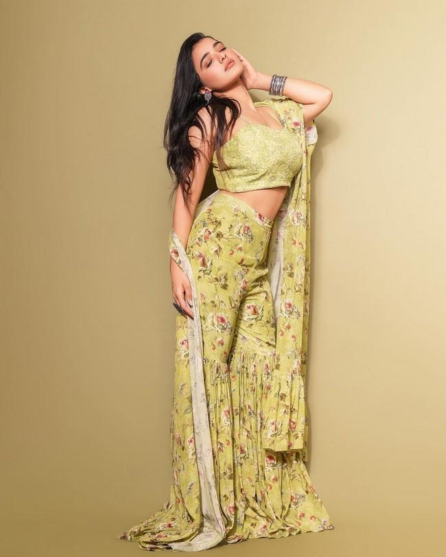 Ketika Sharma 2