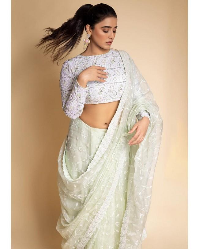 Ketika Sharma 10