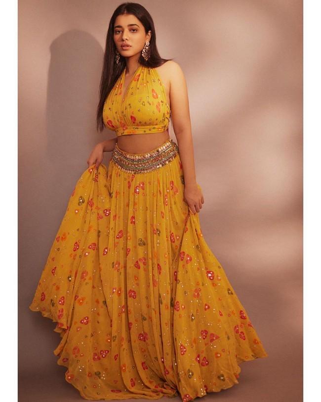 Ketika Sharma 7