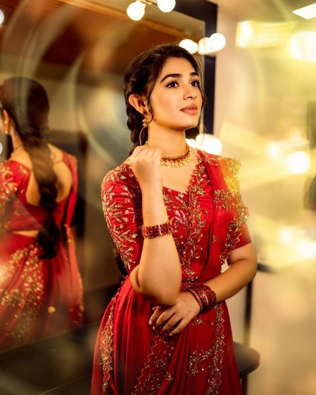 Krithi Shetty 7