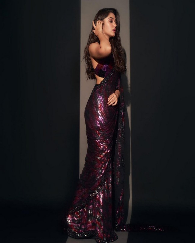 Krithi Shetty 4