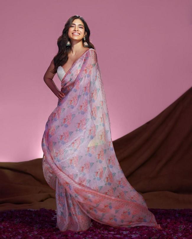 Malavika Mohanan 4