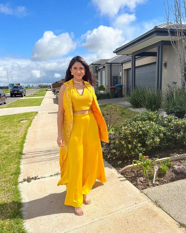 Mrunal Thakur 6