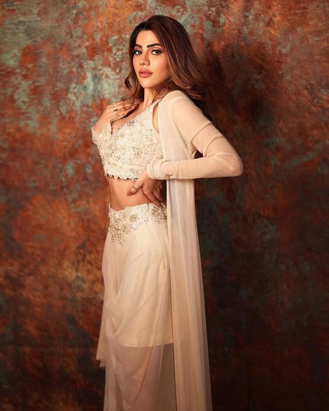 Nikki Tamboli 5